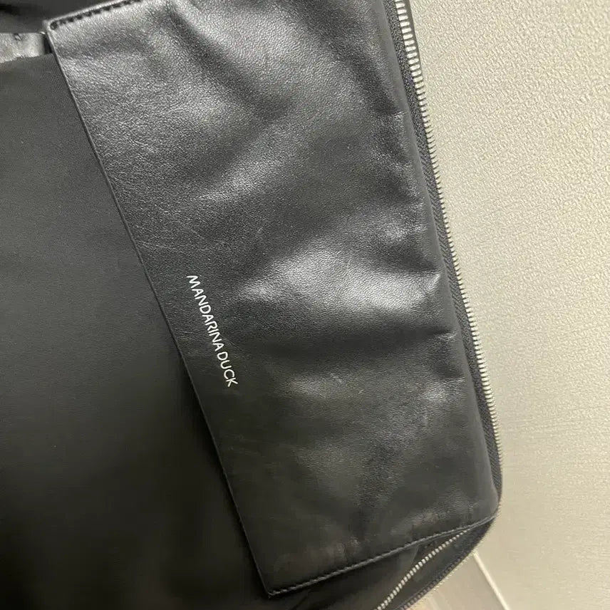 [BUNJANG] Mandarina Duck Black Backpack / 만다리나덕 블랙 백팩