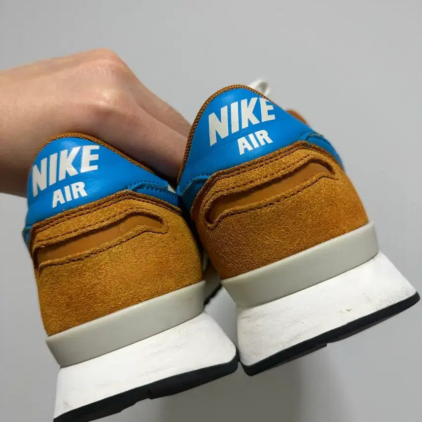 [BUNJANG] Nike Vortex Brown Khaki 270 / 나이키 볼텍스 브라운카키 270