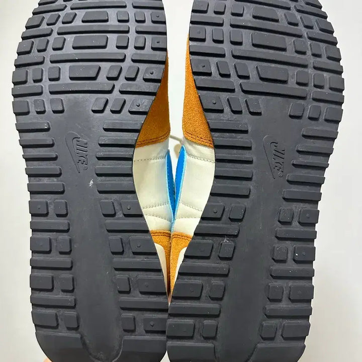 [BUNJANG] Nike Vortex Brown Khaki 270 / 나이키 볼텍스 브라운카키 270