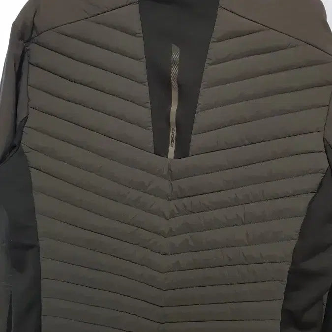 [BUNJANG] Aider Goose Down Padded Jacket (Size 90-95) / 아이더 구스 경량패딩[90-95]