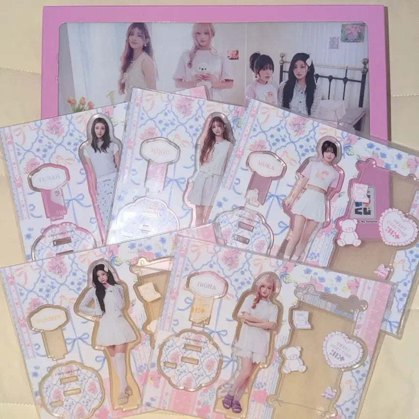 아일릿 쿠지 c상 라스트상 아크릴 스탠드 아크스타 일괄