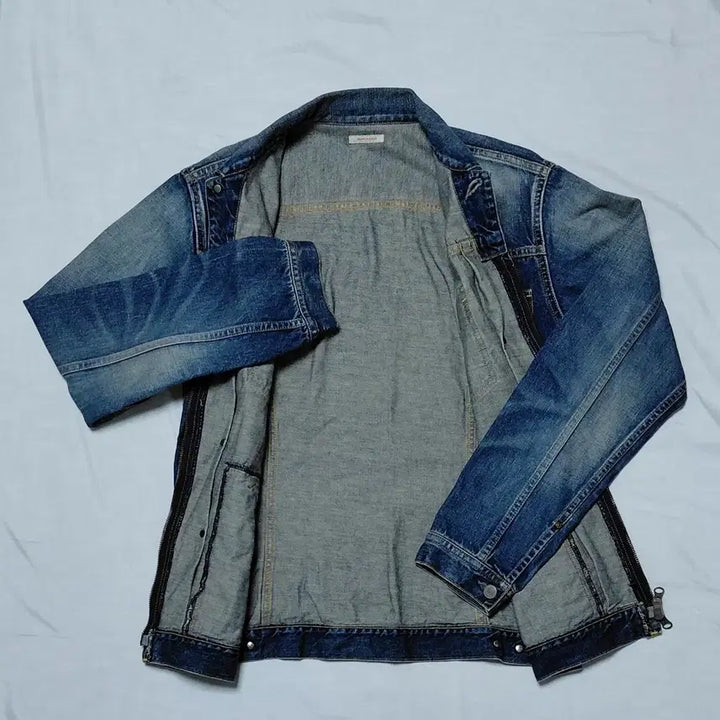 [BUNJANG] ETERNA Limited Edition Denim Work Jacket (Size L) / 기간한정할인!! ETERNAL (비중창고공방) 지퍼 데님 워크 자켓 L
