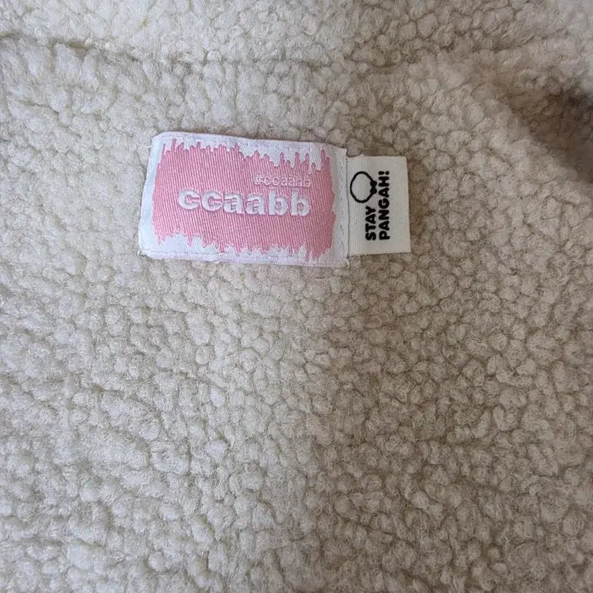 [BUNJANG] CCAABB Checkered Fleece Jacket / CCAABB 체크 배색 뽀글이 숏 자켓 가슴반품 53 와펜 95 양털