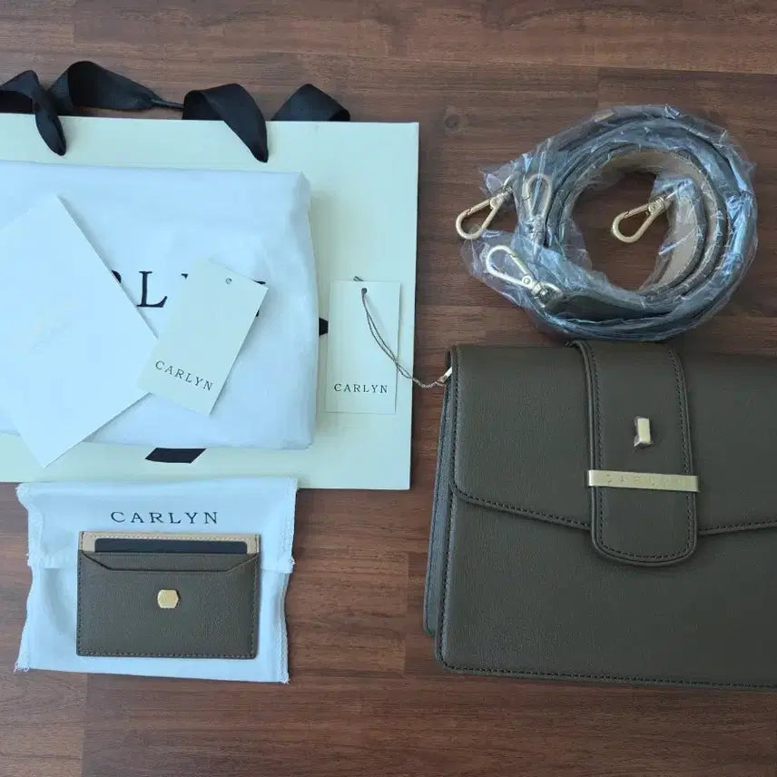 [BUNJANG] Calin Crossbody Bag / 칼린크로스백새제품