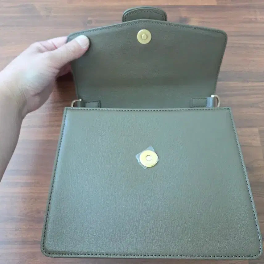 [BUNJANG] Calin Crossbody Bag / 칼린크로스백새제품