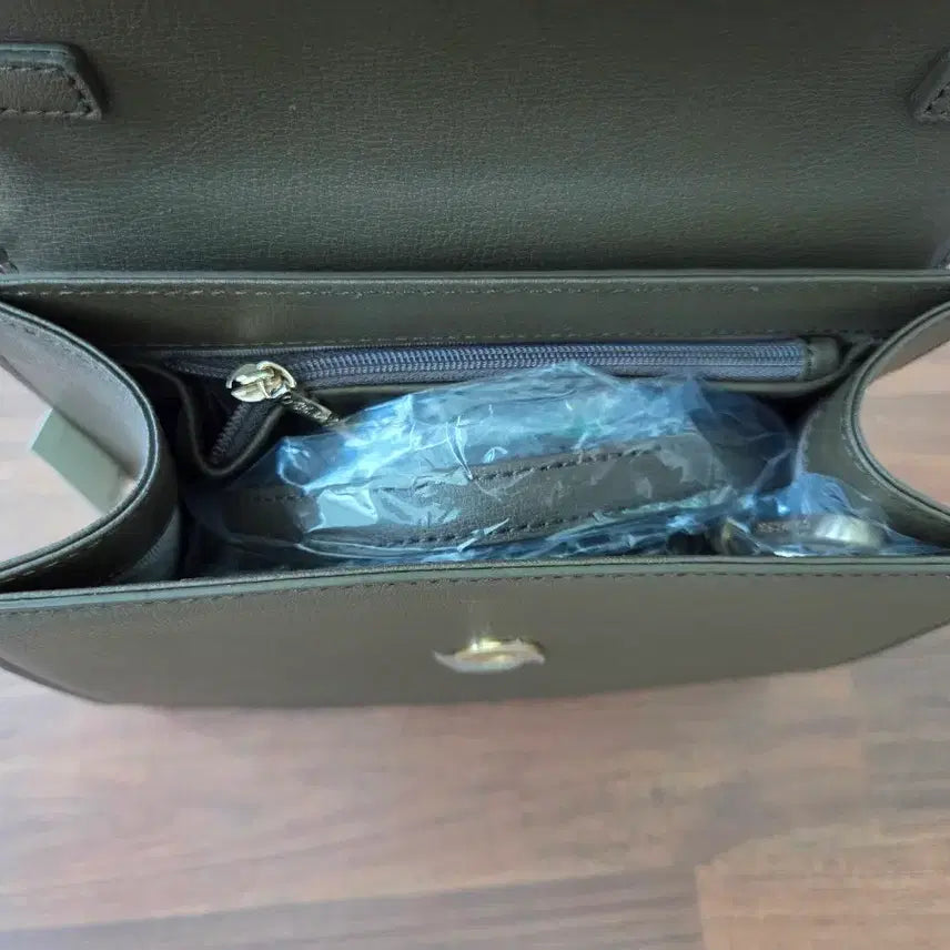 [BUNJANG] Calin Crossbody Bag / 칼린크로스백새제품