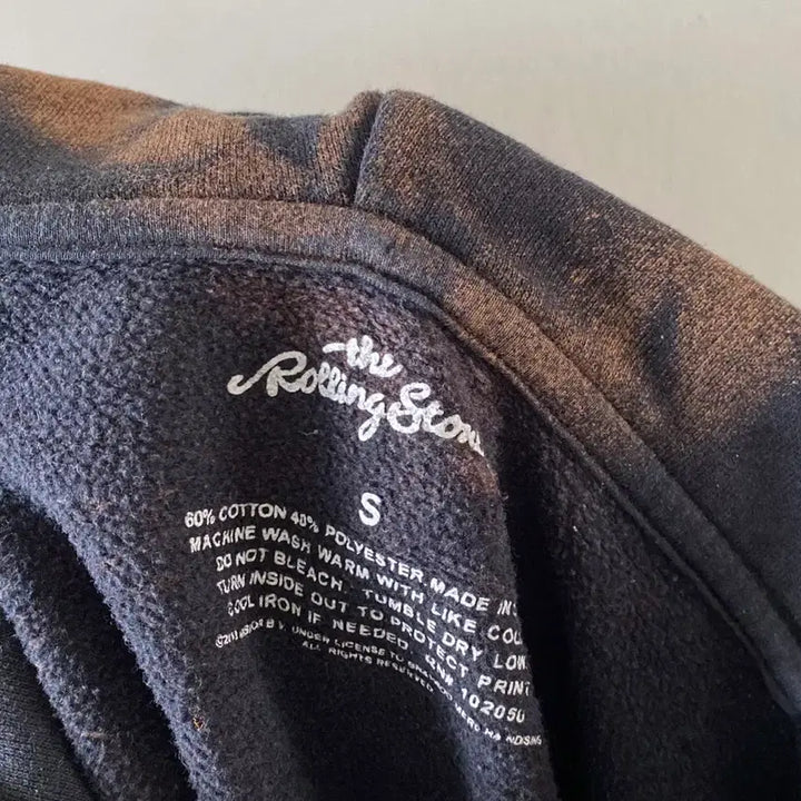 [BUNJANG] Rolling Stones Washed Hoodie / 롤링스톤즈 워싱 후드티