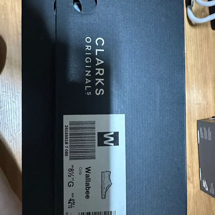 [BUNJANG] Clarks Wallabee Cola UK8.5 / (새상품) 클락스 왈라비 콜라 UK8.5 사이즈