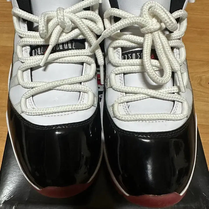 [BUNJANG] Air Jordan 11 Retro Low Concord Bread 265 / (S급) 조던 11 레트로 로우 콩코드 브레드 265
