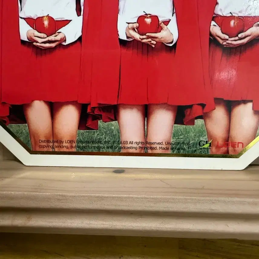 CD 걸그룹 틴트 싸인앨범,싱글2집,늑대들은 몰라요,2014년