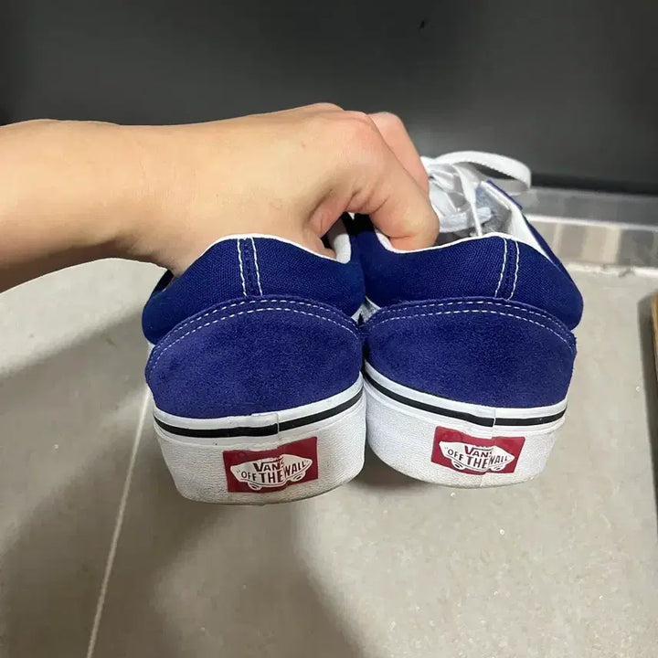 [BUNJANG] Vans Old Skool Sneakers 260 / 반스 올드스쿨 스니커즈(260)