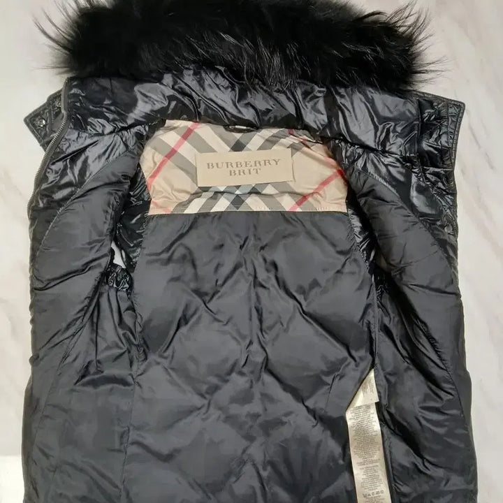 [BUNJANG] Burberry Women's Goose Down Fur Hooded Padded Jacket (Size S) / [파격가 좋습니다] 버버리 여성용 구스다운 퍼 후드패딩 S 사이즈