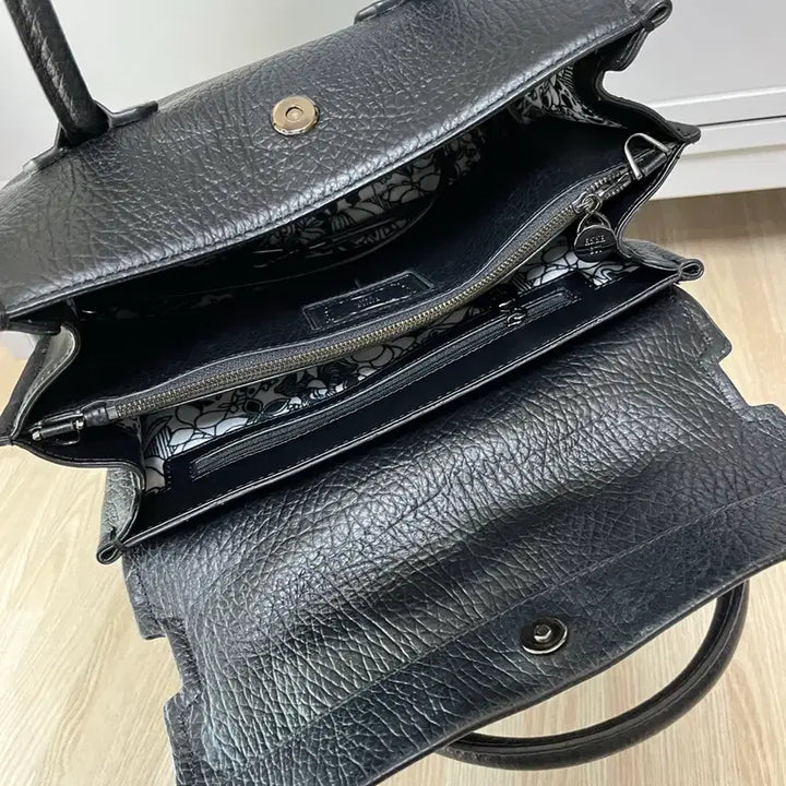 [BUNJANG] Anna Sui Tote and Shoulder Bag / 안나수이 토트&숄더백