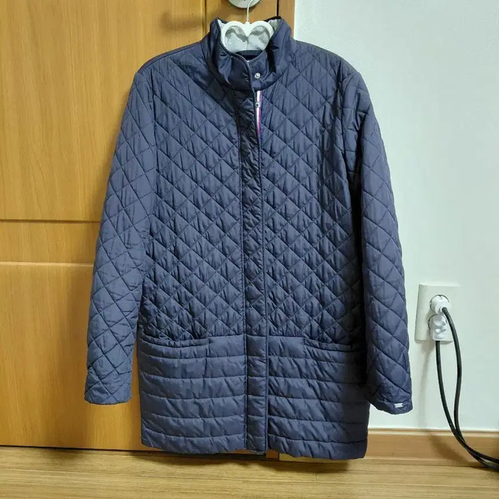 [BUNJANG] Tommy Hilfiger Quilted Jacket (Size S) / 타미힐피거 퀼팅 자켓 (S 55)