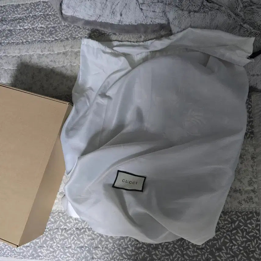 [BUNJANG] Gucci GG Loved Backpack / 구찌 GG Loved 고양이 백팩 거의 새상품