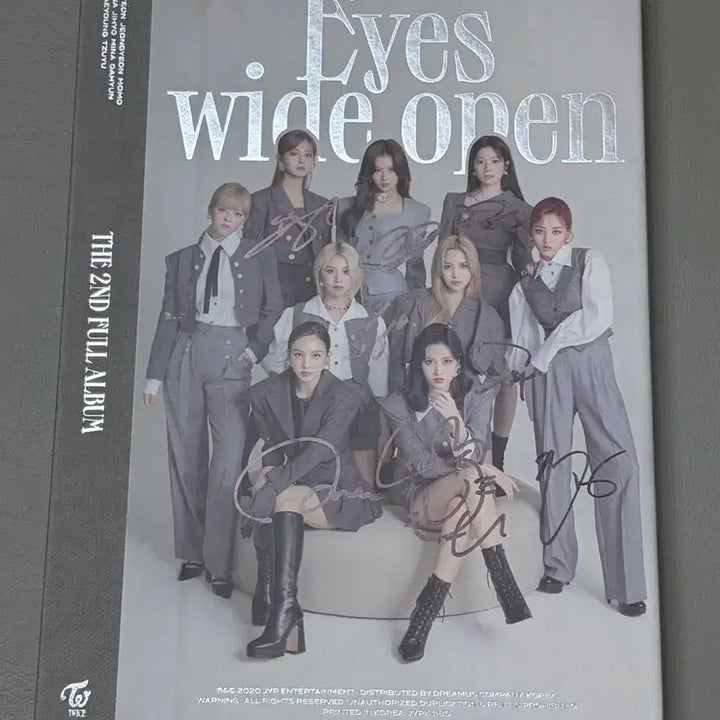 트와이스 싸인앨범 전원 친필싸인 나연 사나 쯔위 정규앨범