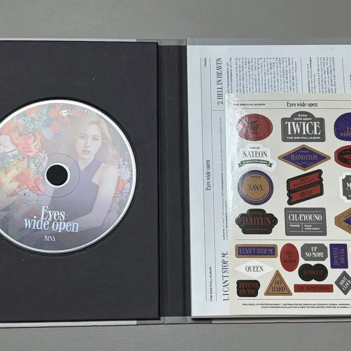 트와이스 싸인앨범 전원 친필싸인 나연 사나 쯔위 정규앨범