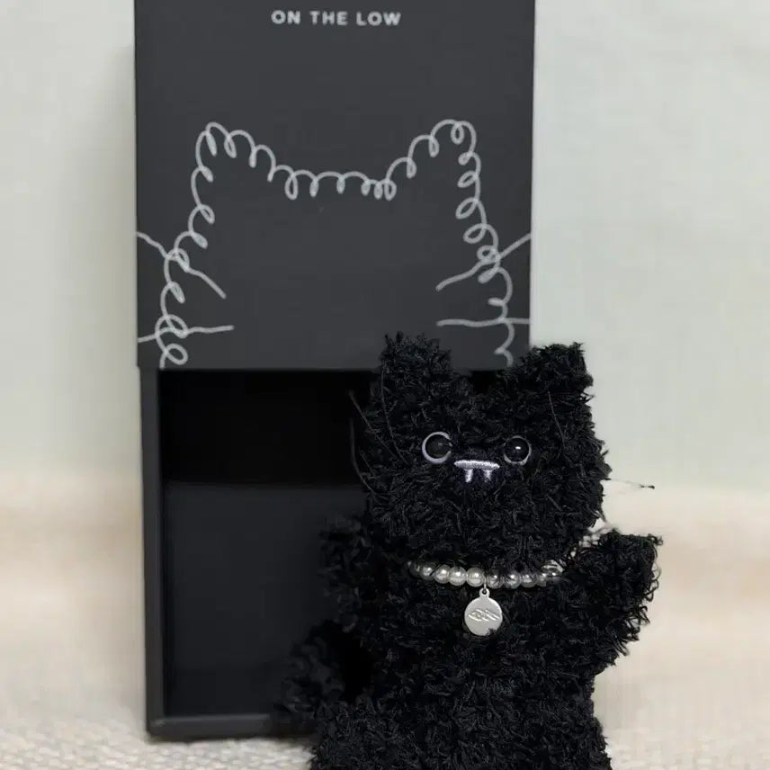 몬스타엑스 아이엠 IMVITATION 팝업 융균 몬엑 창균 인형