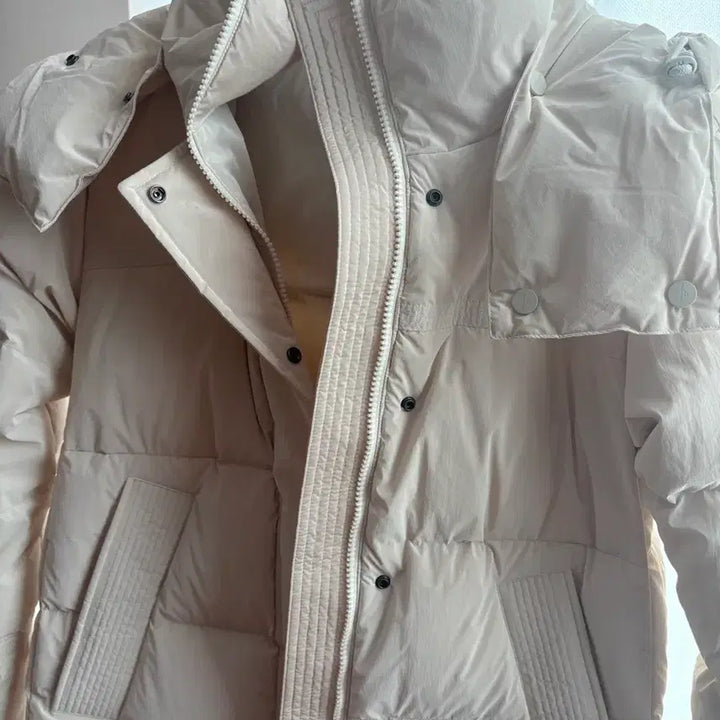 [BUNJANG] Petreay Padded Jacket / 페트레이 패딩 아이보리 새상품