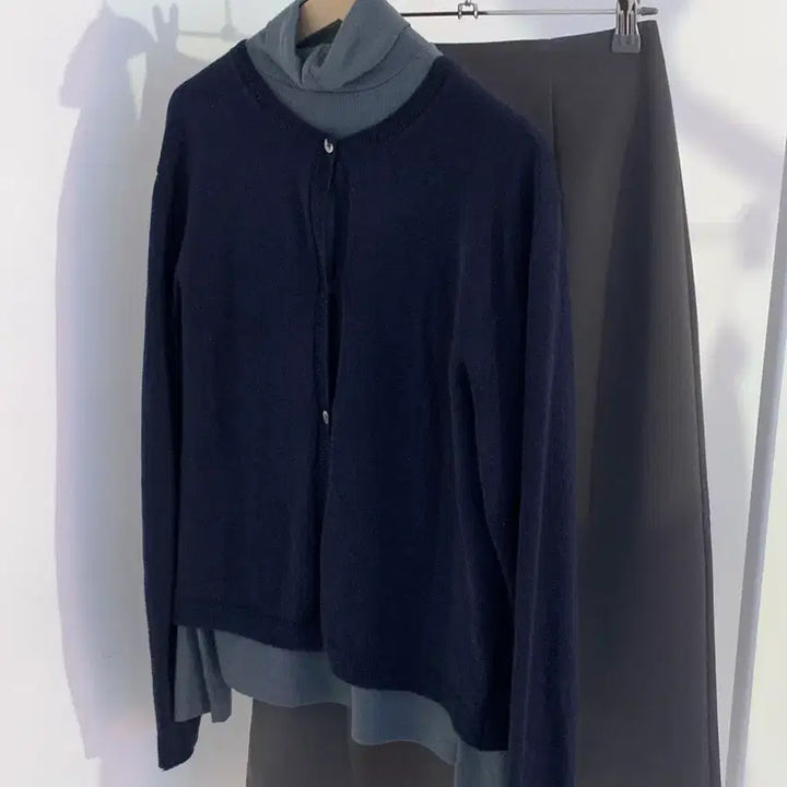 [BUNJANG] K-Pop Merchandise Inner Turtleneck T-shirt / 이너 목폴라티셔츠