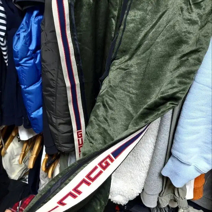 [BUNJANG] Gucci Side Line Track Pants Green 48 / 구찌 사이드라인 트랙 팬츠 그린 48 백화점판