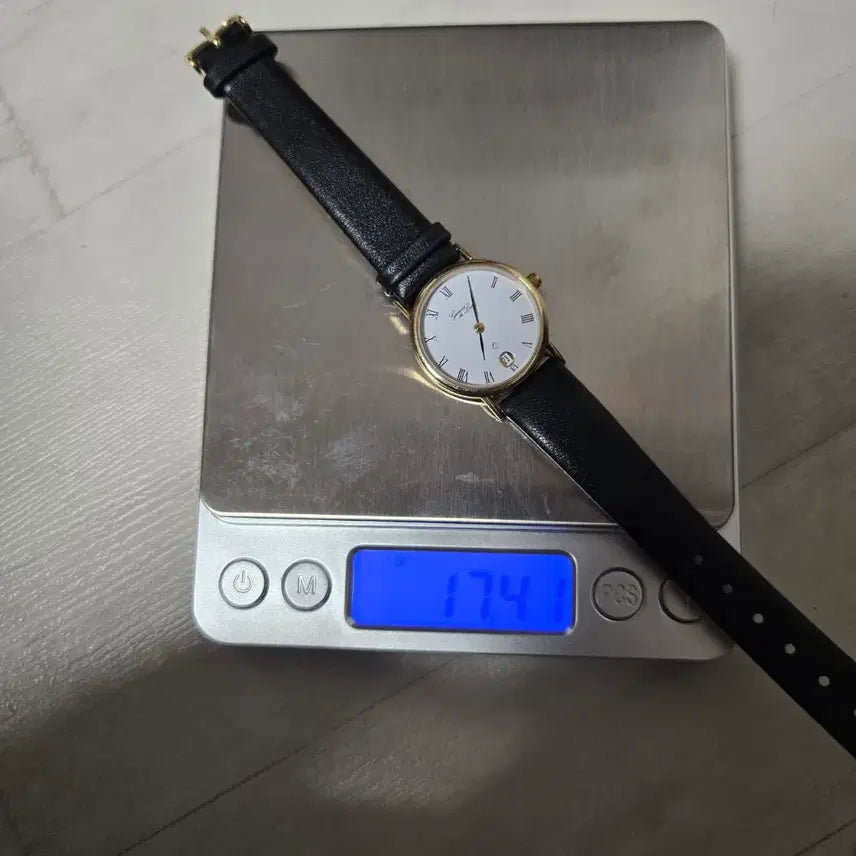 [SOLD OUT] 14K 제니브시계