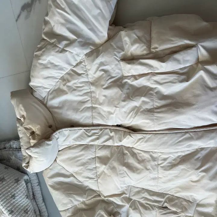 [BUNJANG] Spao Ivory Padded Jacket / 스파오 아이보리 패딩