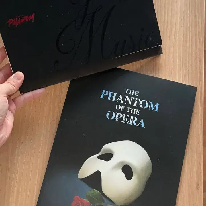 [BUNJANG] Park Hyo Shin Phantom Calendar + Program Book / 박효신 뮤지컬 팬텀 달력 + 팬텀 프로그램붓