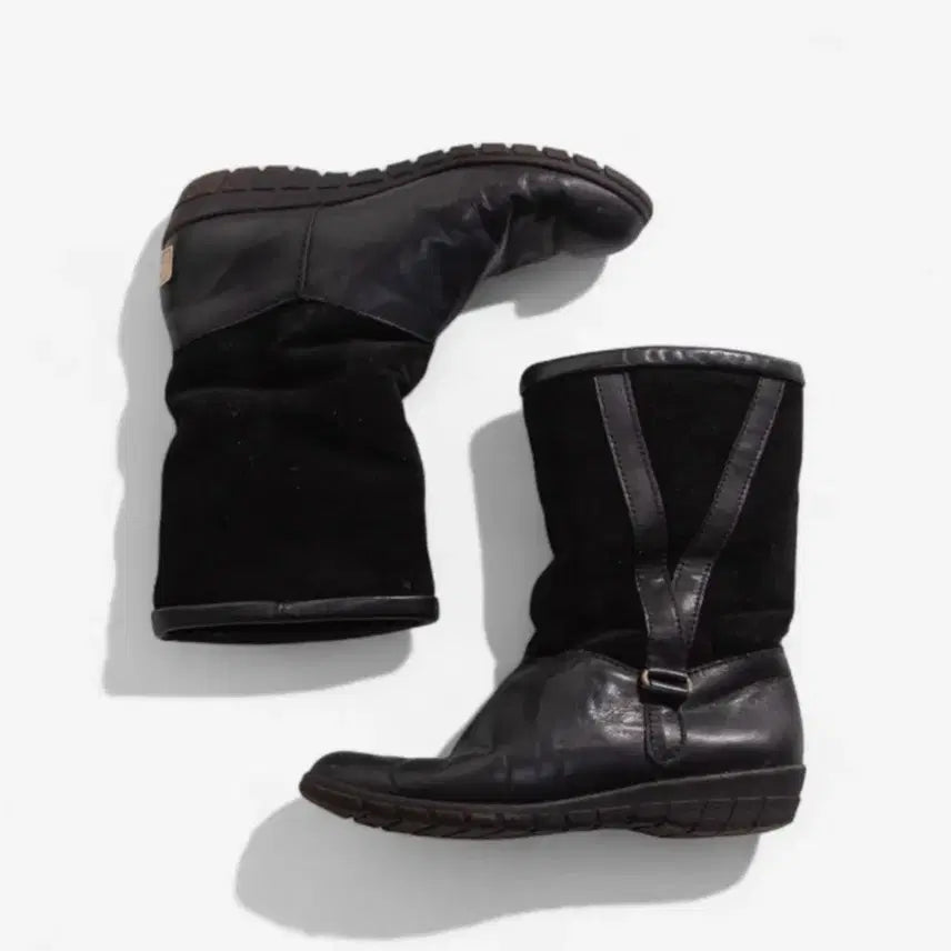 [BUNJANG] Clarks Black Midi Leather Boots / 클락스 블랙 미디 가죽부츠