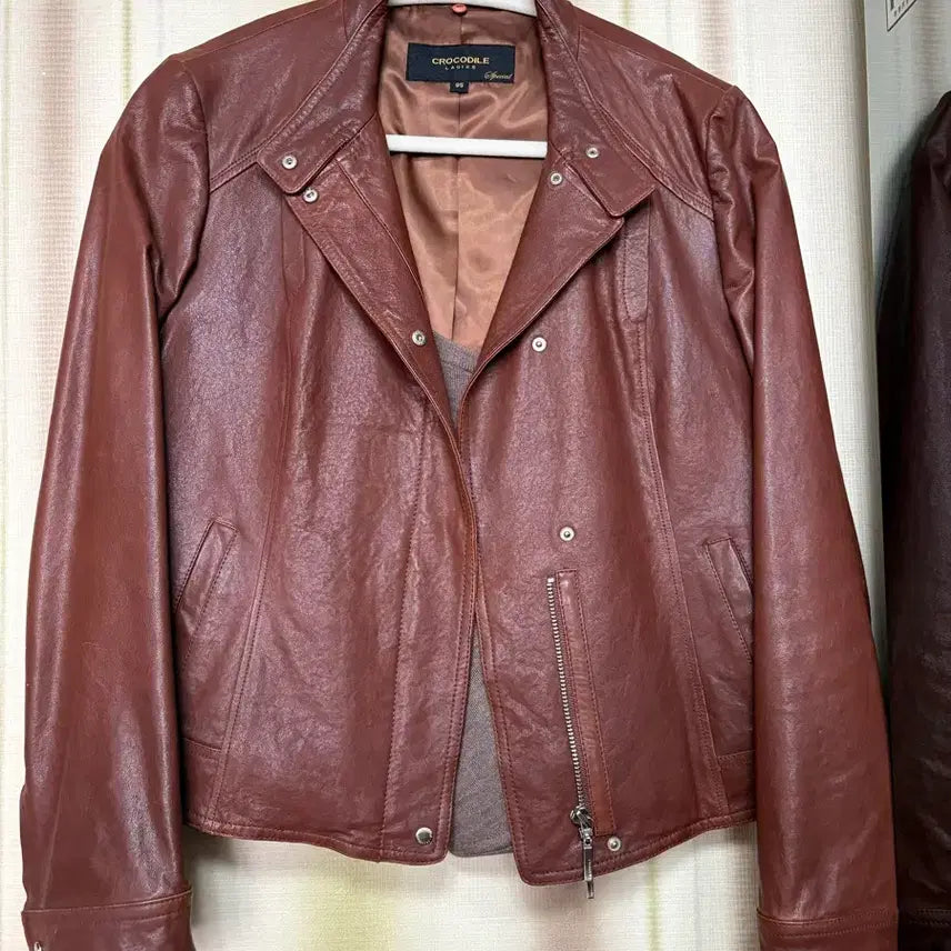 [BUNJANG] Crocodile Leather Jacket 95 Size / 택포) 크로커다일 가죽자켓 95사이즈