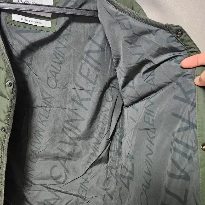 [BUNJANG] Calvin Klein Men's Padded Jacket (L Size) / 캘빈클라인 남성패딩.L사이즈(상태최상)