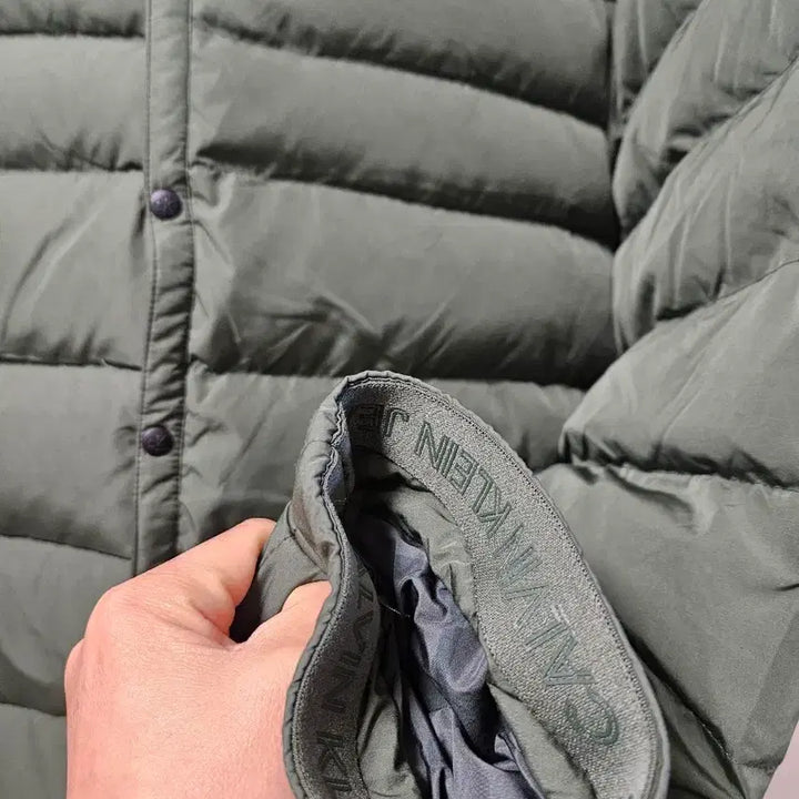 [BUNJANG] Calvin Klein Men's Padded Jacket (L Size) / 캘빈클라인 남성패딩.L사이즈(상태최상)
