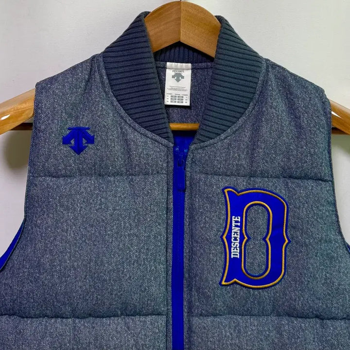 [BUNJANG] Descente Women's Padded Vest (Size S) / 데상트 여성 패딩 조끼 (여성 85 / S)