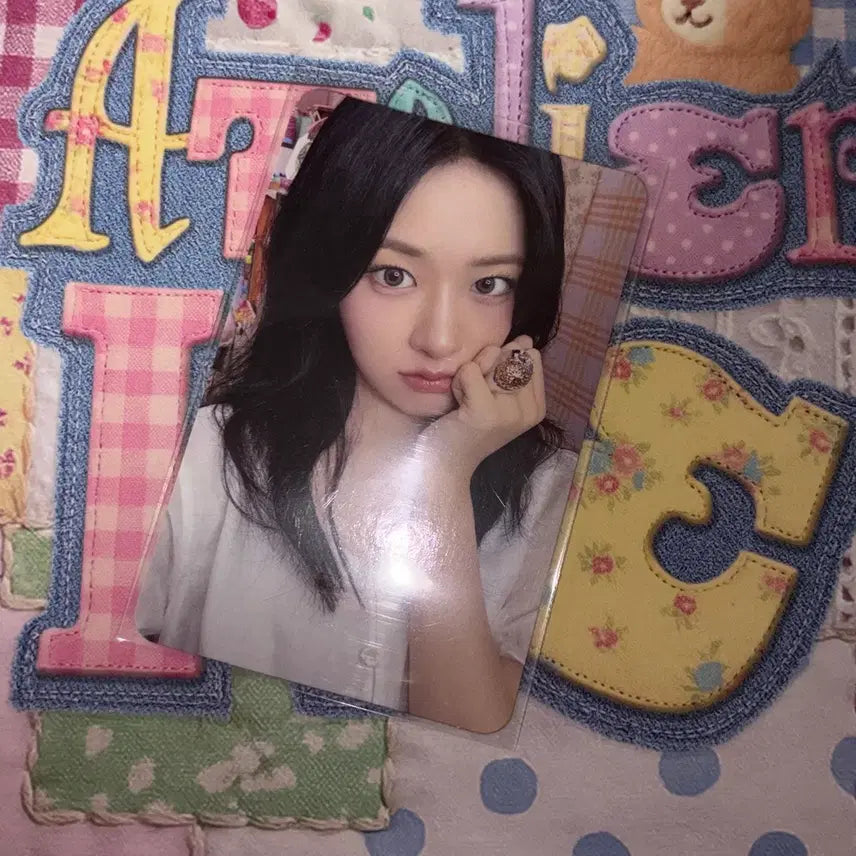 아이브 유진 2026 시즌그리팅 본품 구성 포토카드