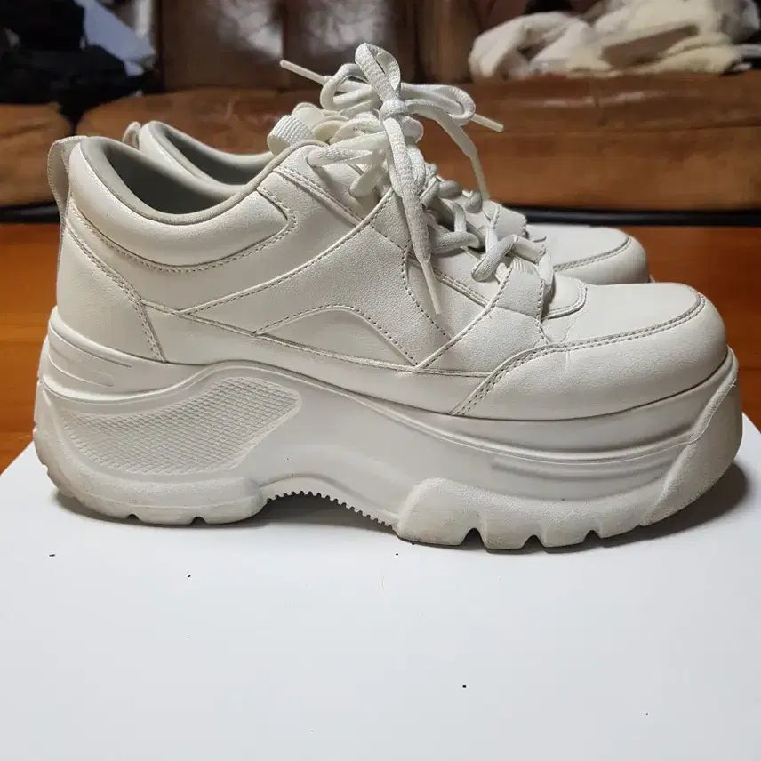 [BUNJANG] Zara Platform Volume White Sneakers / ZARA 자라 플랫폼 볼륨 화이트 스니커즈