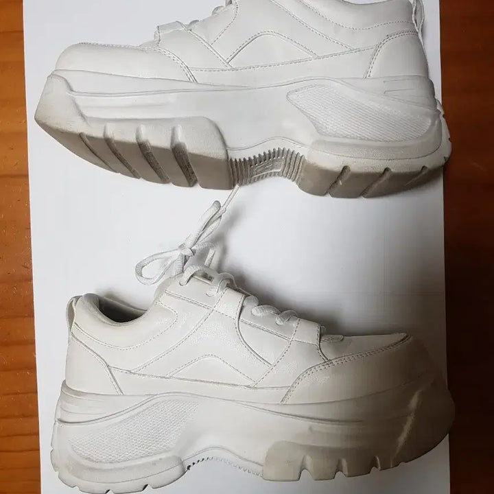 [BUNJANG] Zara Platform Volume White Sneakers / ZARA 자라 플랫폼 볼륨 화이트 스니커즈