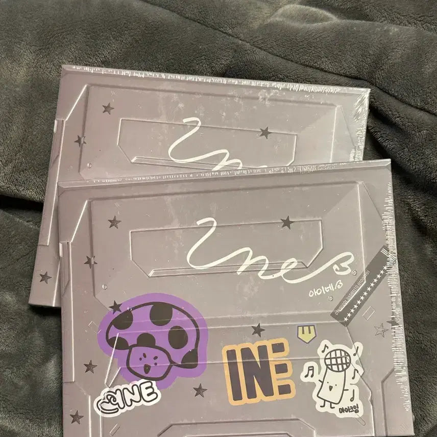 미개봉) 아이네 바인더 이세돌 이세계아이돌