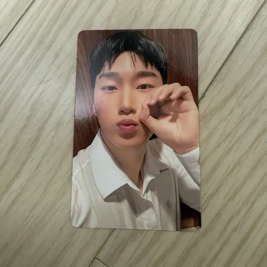 ATEEZ 에이티즈 8ROOM 7주년 팝업 트레카 산