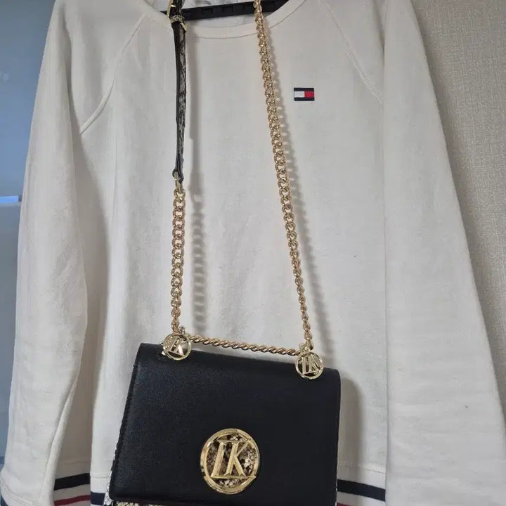 [BUNJANG] LK Black Chain Shoulder Bag / LK 블랙 체인 숄더백