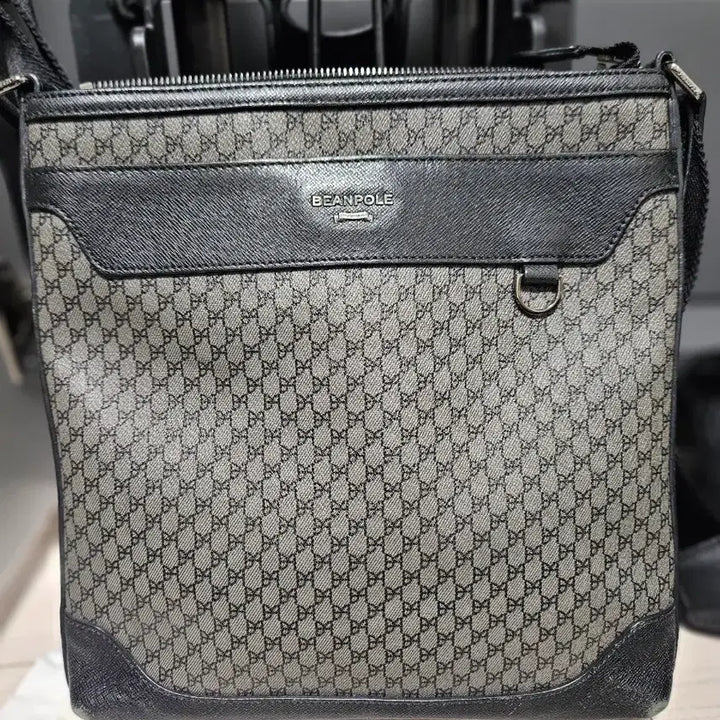 [BUNJANG] BEANPOLE Crossbody Bag / 빈폴 BEANPOLE 남성 크로스백