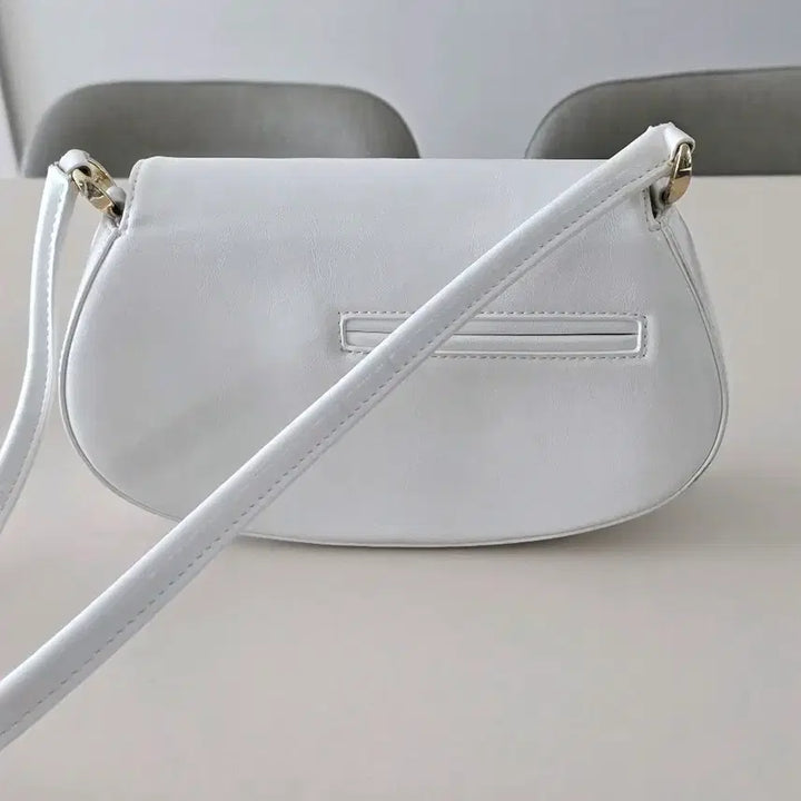 [BUNJANG] Stand Oil Clam Bag Shoulder Bag / 스탠드오일 클램백 (숄더백)