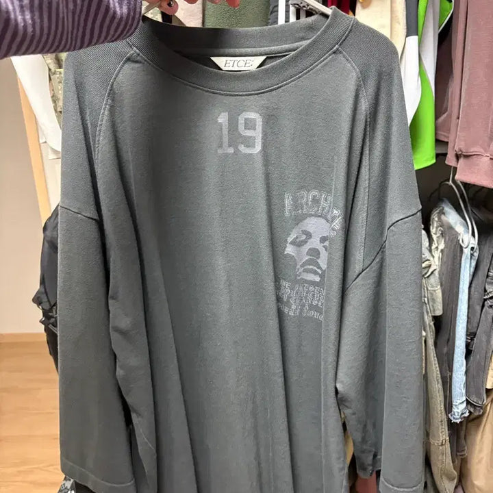 [BUNJANG] Etcetera Long Sleeve / Etce 롱슬리브