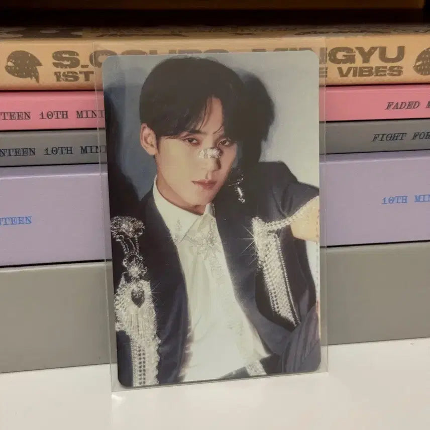 세븐틴 소비기한 초회한정반 A 민규