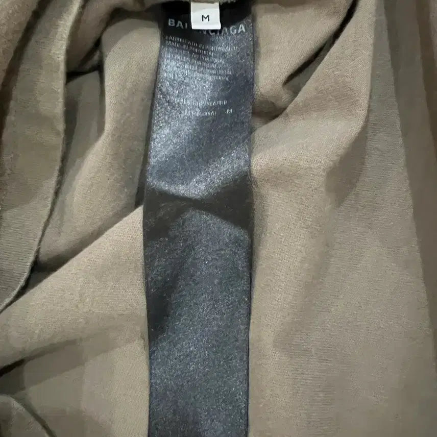 [SOLD OUT] 발렌시아가 백로고 자수 반팔티