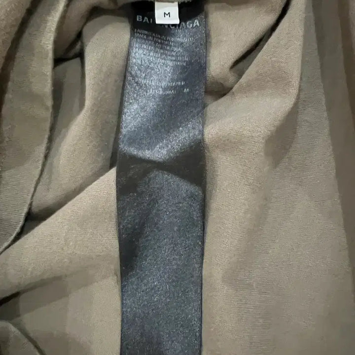 [SOLD OUT] 발렌시아가 백로고 자수 반팔티