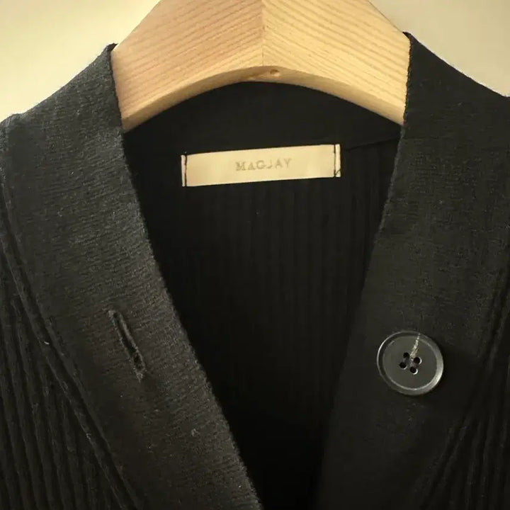 [BUNJANG] Mega Jay Cardigan / 메그제이 가디건