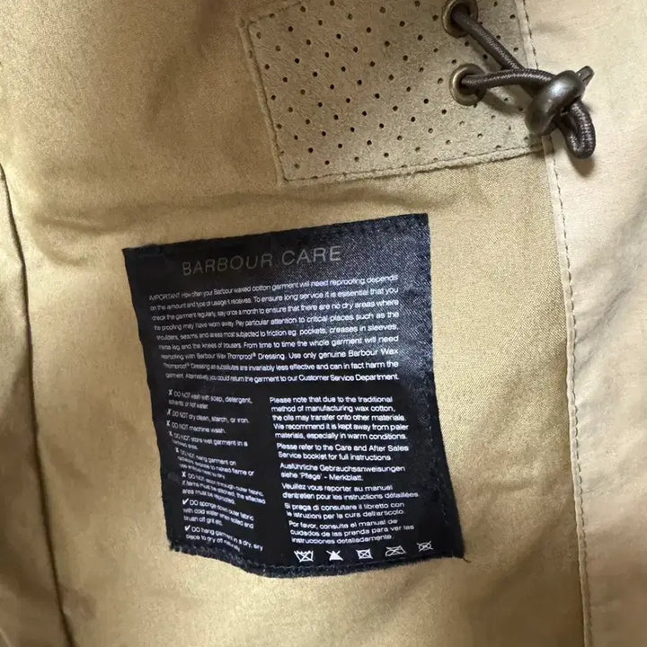 [BUNJANG] Barbour Leather M-65 Field Jacket Traveller Size S / 바버 가죽 M-65 야상 S 사이즈 트레블러 자켓