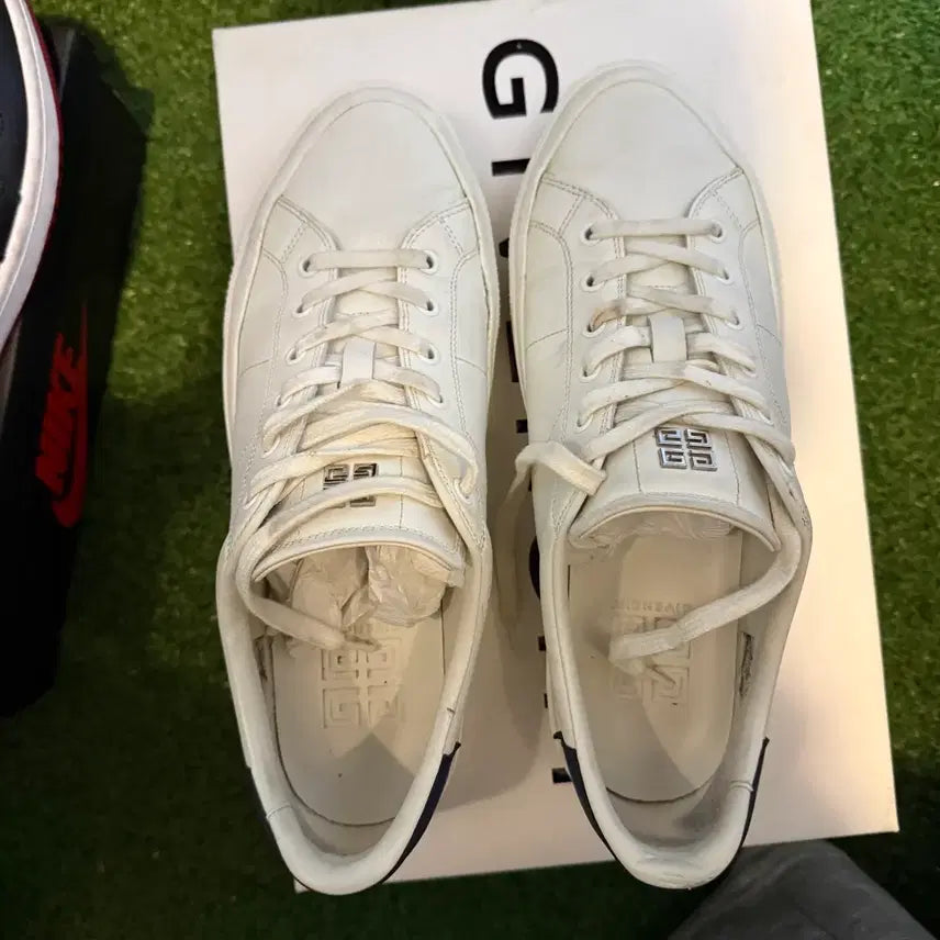 [BUNJANG] Givenchy City Sport Sneakers / 지방시 시티스포츠 스니커즈