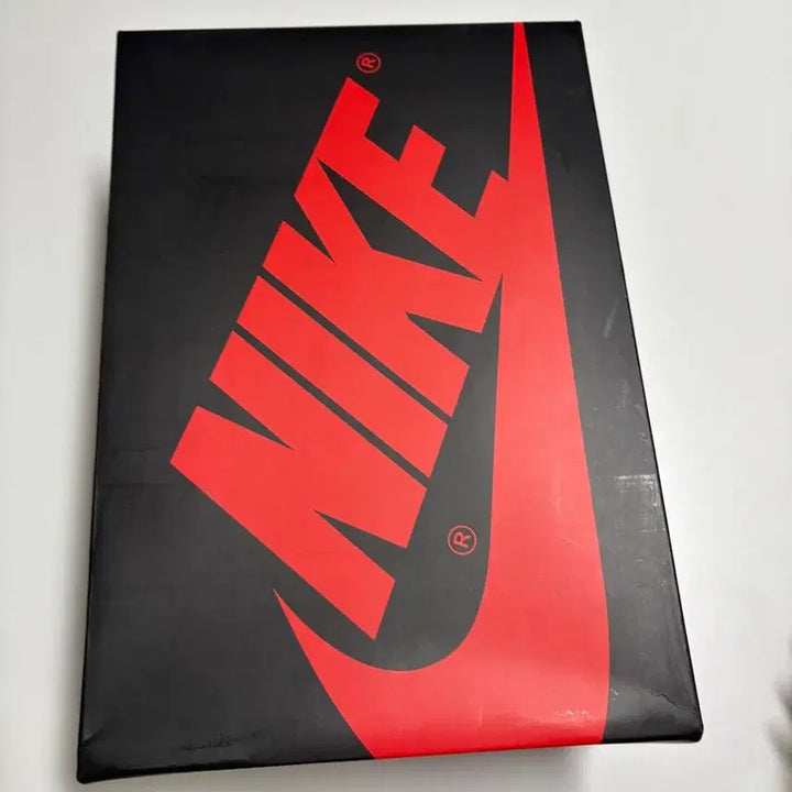 [SOLD OUT] 나이키 에어 조던 1 로우 시카고