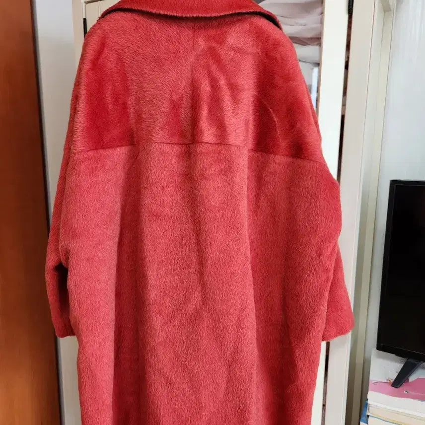 [BUNJANG] Could you please confirm the Group Name and Member Name? The input isn’t clear on the group/member details. / 타임 여성   라마 코트